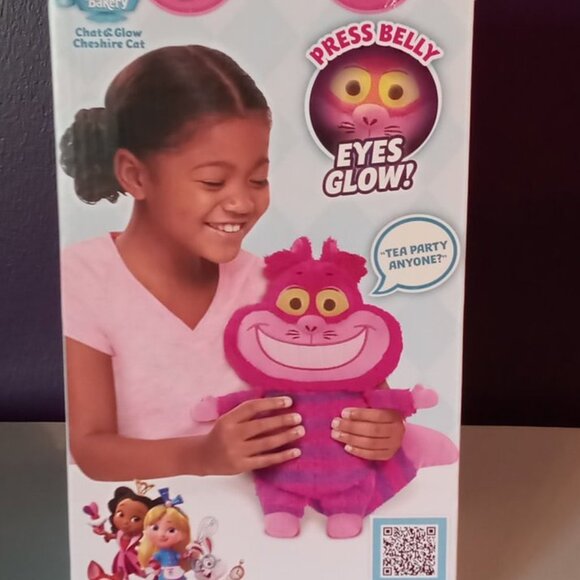 Chat and Glow Cheshire Cat Plush from Alice's Wonderland Bakery - NIB - Picture 3 of 4